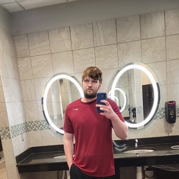 Meet your Posher, Jonathan - Picture 1 of 1